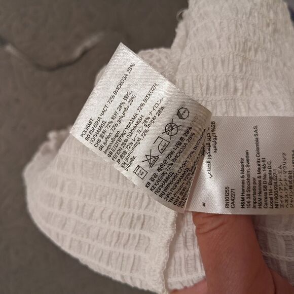 H&m puff sleeves smocked white peasant blouse Medium @K1 - Picture 7 of 11